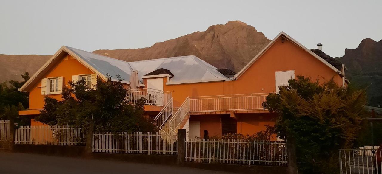 Gite Le Calou Pilon Cilaos Esterno foto